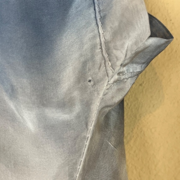 Tempo Paris Blue/White Ombré Asymmetrical Sheer Blouse with Cami; Size M - Picture 9 of 9